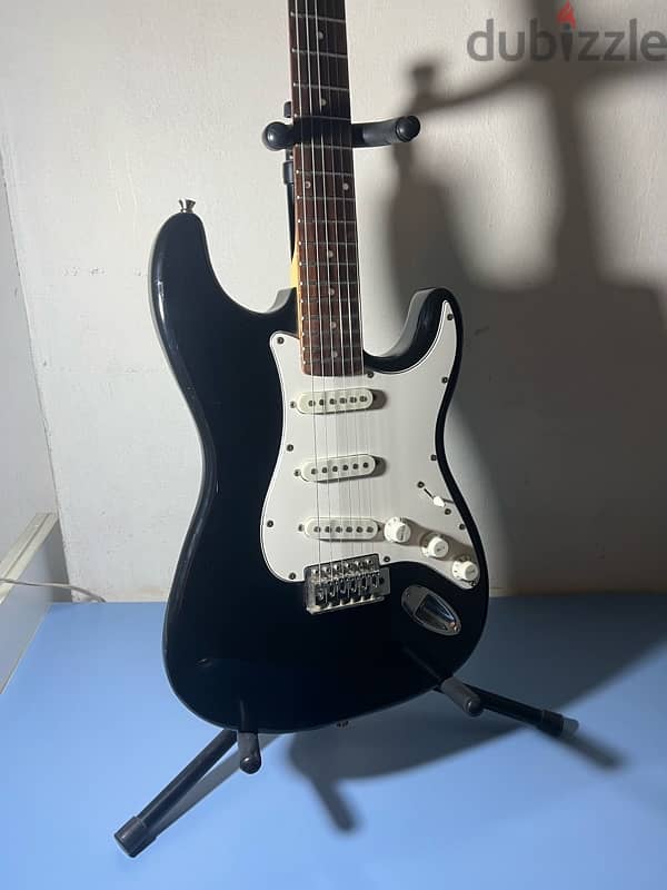 Maxtone electric guitar 1