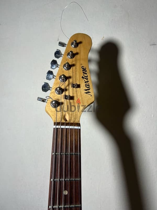 Maxtone electric guitar 2