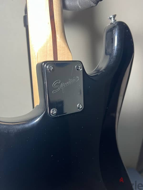 Squier by fender electric guitar 6