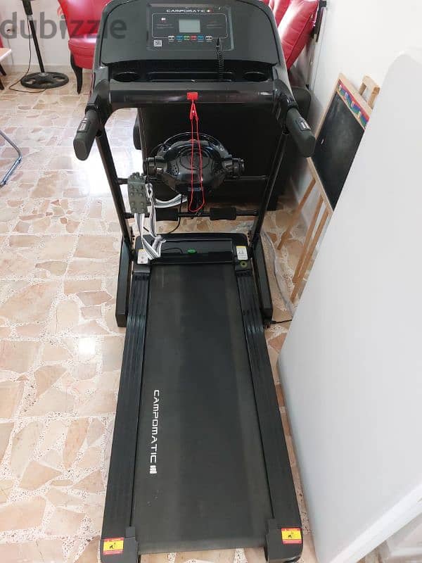 treadmill مكينة مشي كهربائية 1