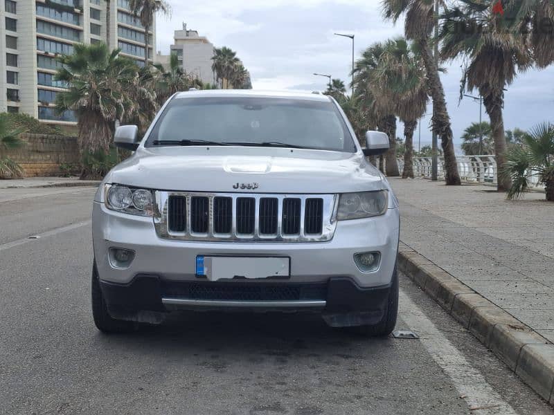 Jeep Cherokee 2011 0