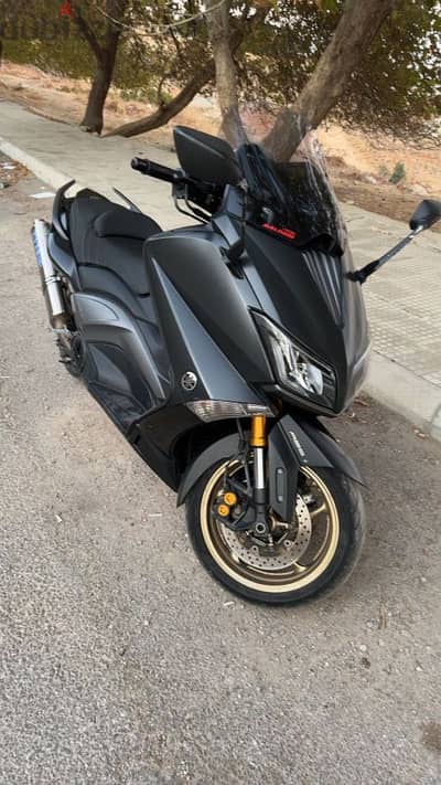 sell tmax full malossi 3laya zaweyed