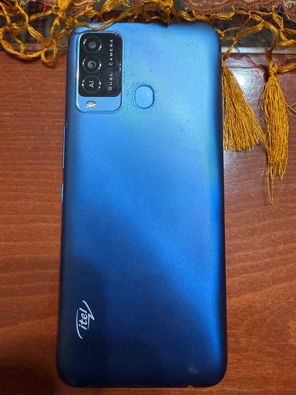 Itel P37 Pro (Vision2 Plus) + Charger + Car Charger 0