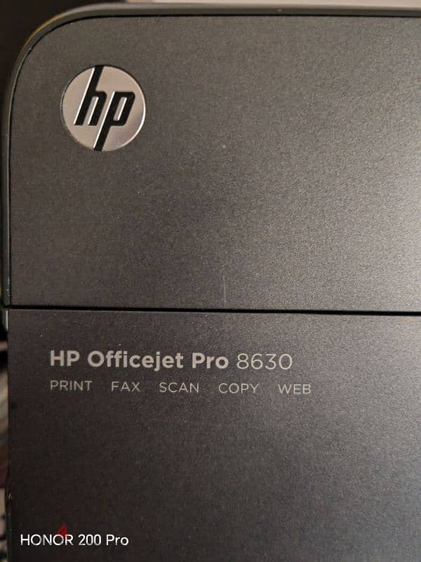 HP Officejet pro 8630 All in One as New all working condition wireless 15