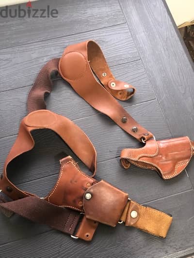 Bianchi shoulder holster real leather