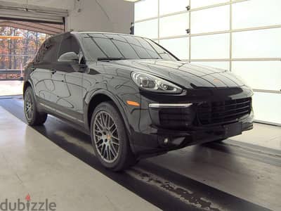 Porsche Cayenne Platinum Edition 2017  ‏واصلة على المرفأ بدون جمرك