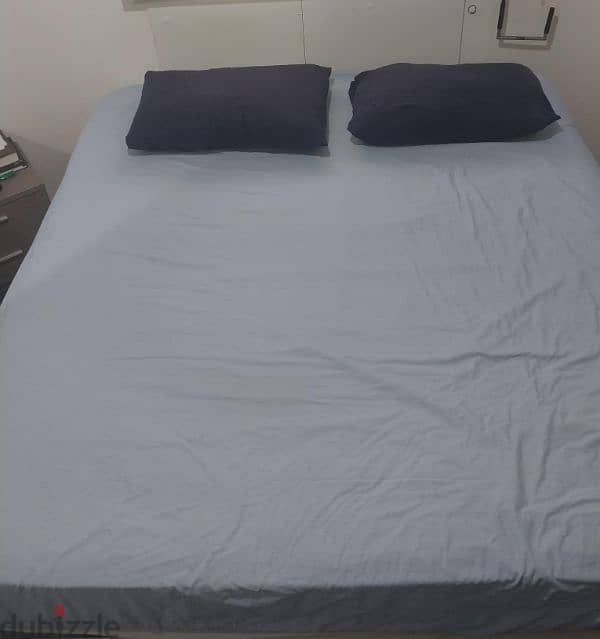 King Bed 1