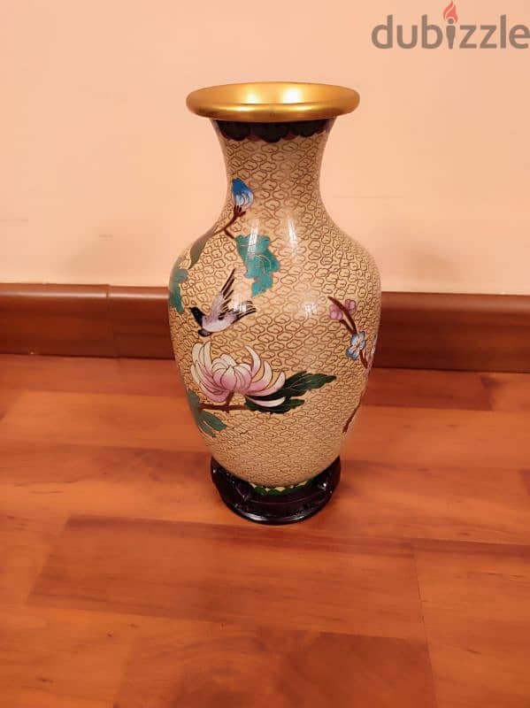 Vase ( elaborate design) 0