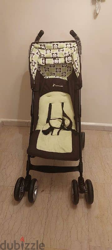 Comfortable and Lightweight Baby Stroller for Everyday Use 0