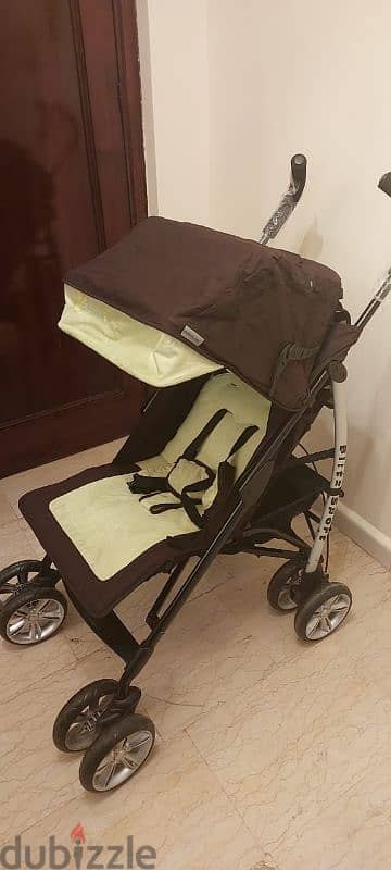 Comfortable and Lightweight Baby Stroller for Everyday Use 2