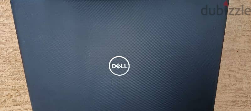 DELL INSPIRON- excellent condition like new 0