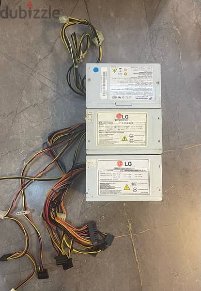 3 Power Supplies | 2 450 W | 1 350 W 3