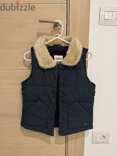 a unique gilet like new size s