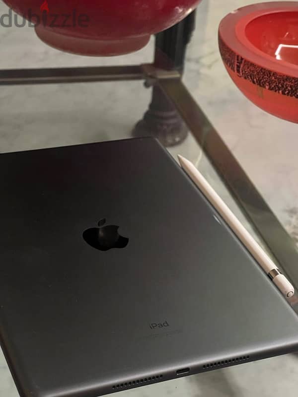 Ipad 9th Generation 64 GB + Apple Pen 1st Generation 2