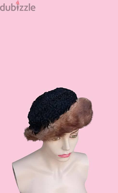 Vintage Chapeau Lamb with Fox Fur 3