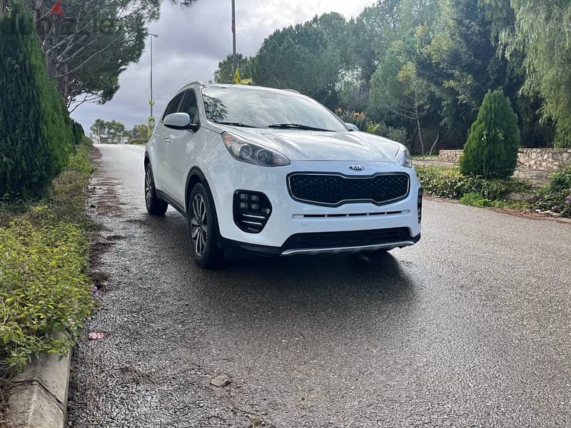 Kia Sportage 2017, EX, super clean, full option, ma na2so chi 0