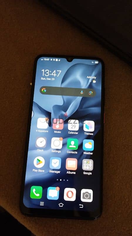 vivo s1 pro in good condition 32 selfie mp cam 48 mp main cam 0