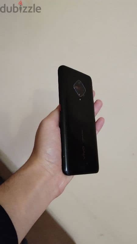 vivo s1 pro in good condition 32 selfie mp cam 48 mp main cam 2