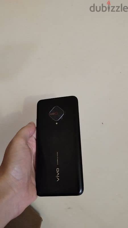 vivo s1 pro in good condition 32 selfie mp cam 48 mp main cam 3