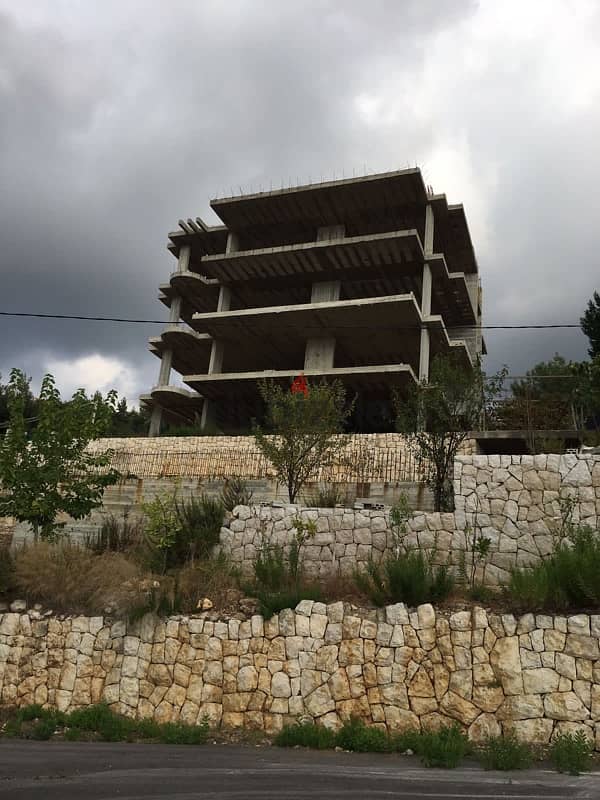 Large residential building - Kfarhbab, Ghazir (بناء في أعالي كفرحباب) 1