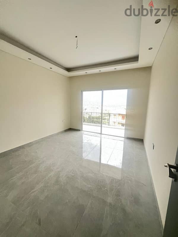 apartment for sale in Haret Sakher 0