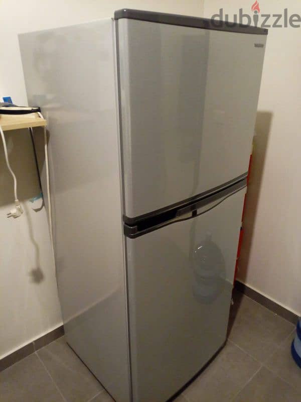 like new Tornado Fridge in excellent condition for 200 usd 1