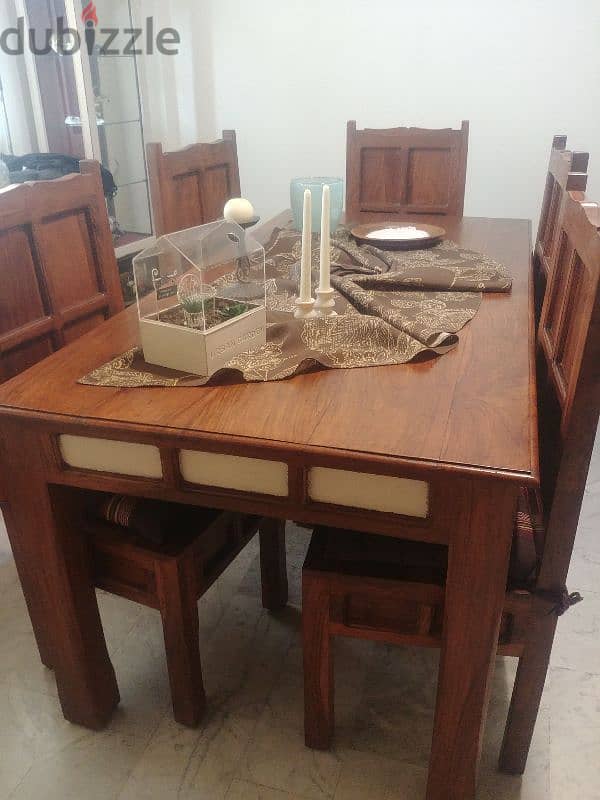 Dining table - Tek wood (condition as new) 4