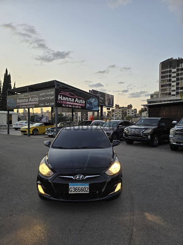 Hyundai Accent 2016 Blk on blk full options 0