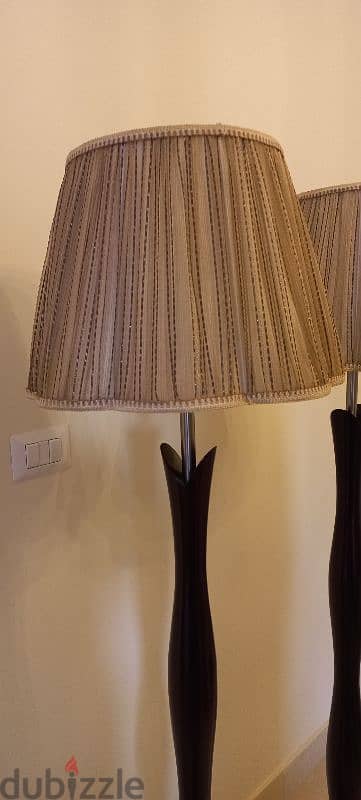 lampadaire like new Qty 2 1