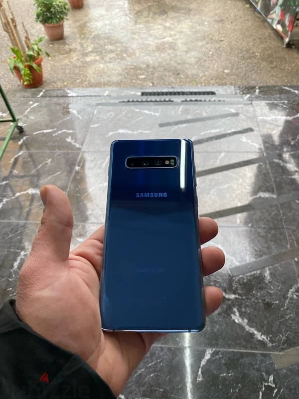 Samsung s10 plus 128gb 8gb Ram 2