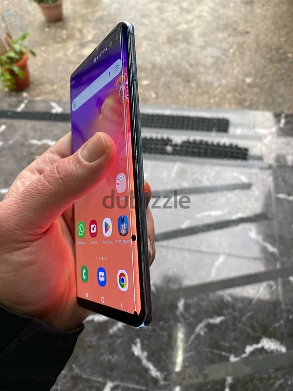 Samsung s10 plus 128gb 8gb Ram 3