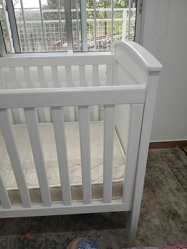 2 level crib with mattress 1