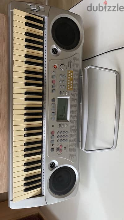 Piano Ringway TB810A