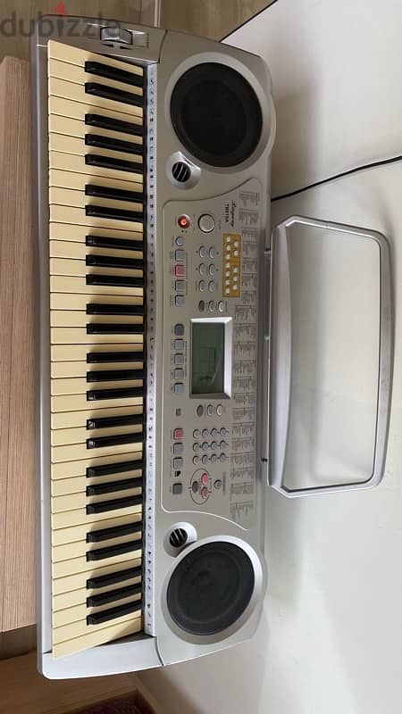 Piano Ringway TB810A 4