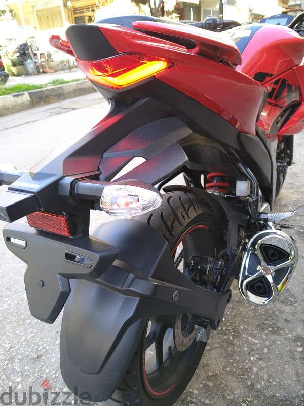 Suzuki gixxer 155cc 340klm on odo company source 3