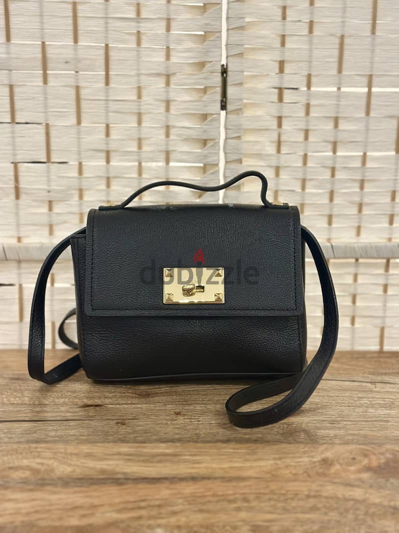 DKNY-  Push Lock-Top Handle Flap Closure Crossbody Bag Crossbody 7