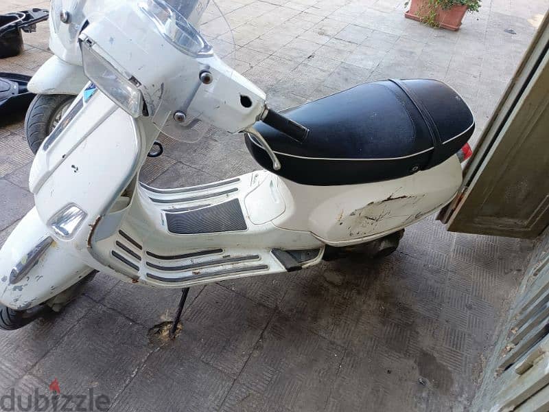 original vespa 850$ 2