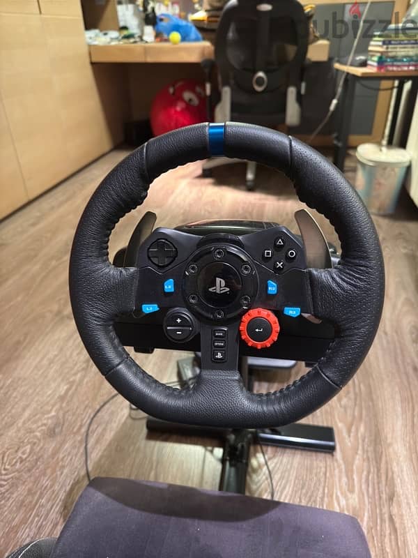 Logitech G29 Wheel | Playseat 5