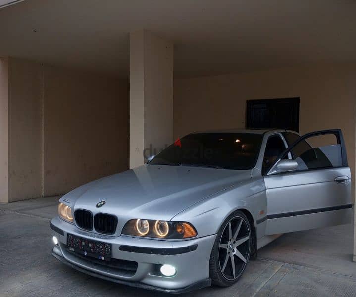 BMW M5 2000 0