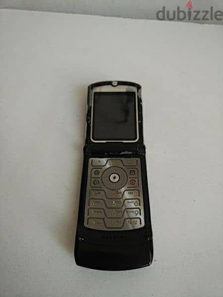 Motorola V3 Razr - Not Negotiable 3