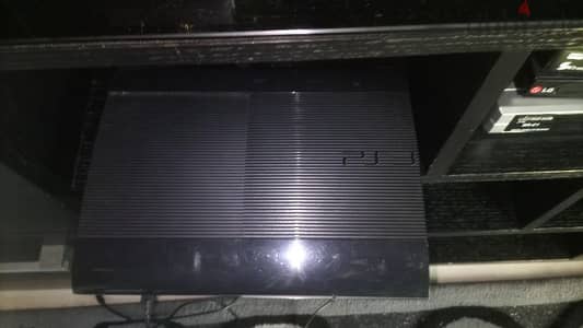 ps3 with 4 games for 125$ phone number:81501854