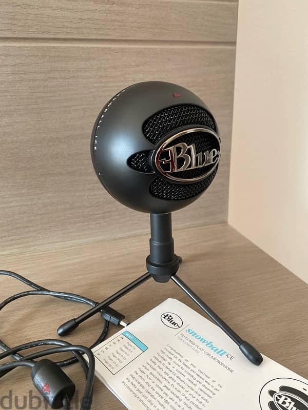 Logitech Blue Snowball Ice Plug and Play Microphone 0