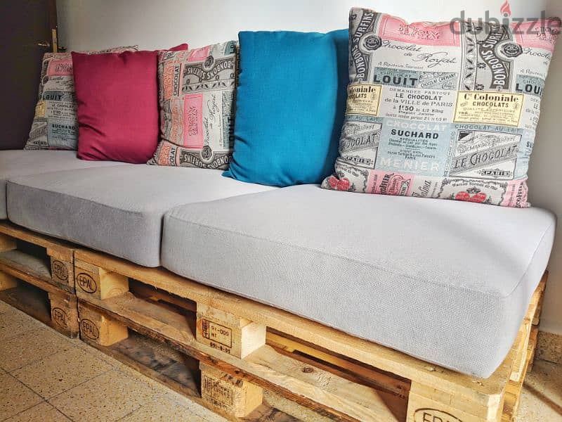 Pallet couch/sofa 0