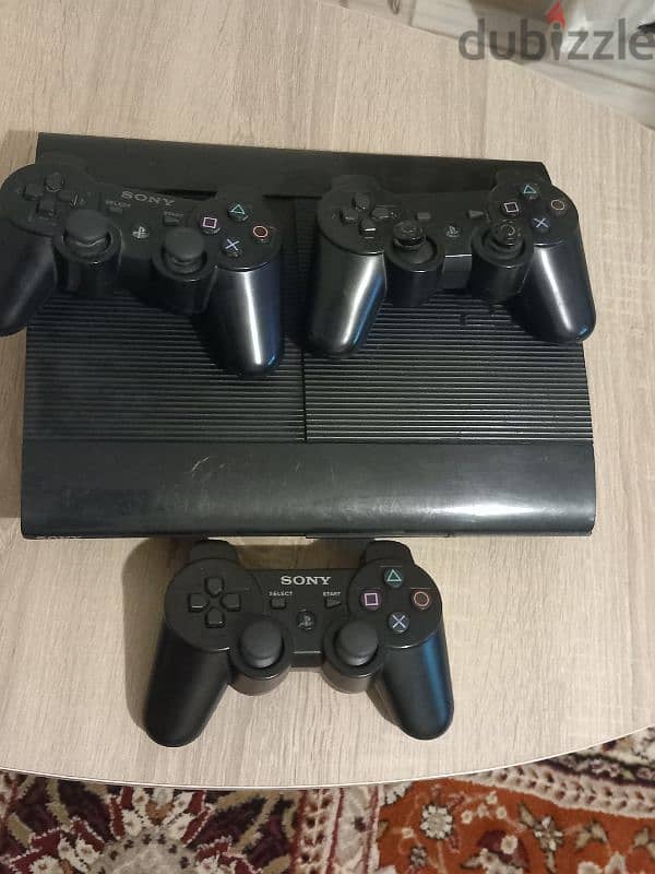 ps3 مستعملة بحالة ممتازة 0