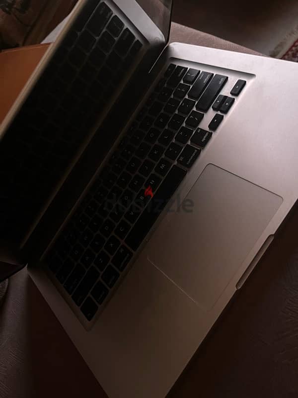 Laptop - Macbook Pro 5