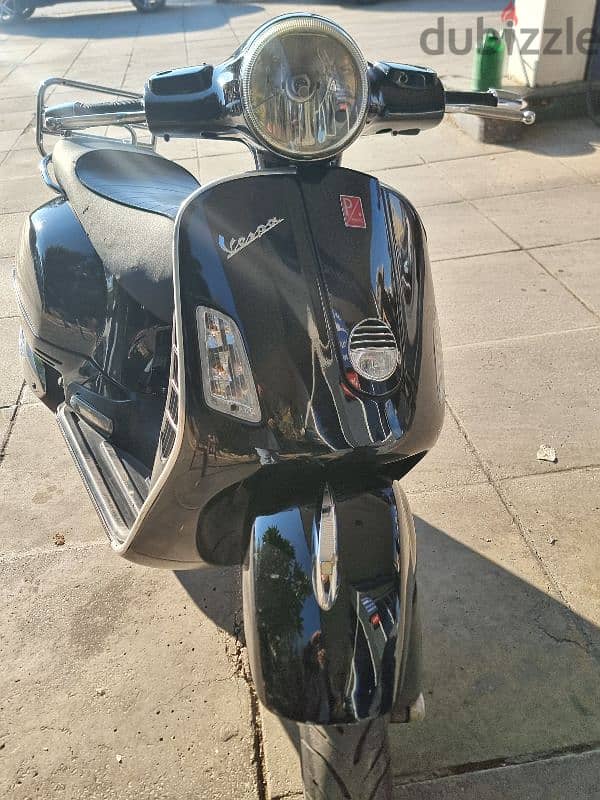 vespa gts 1