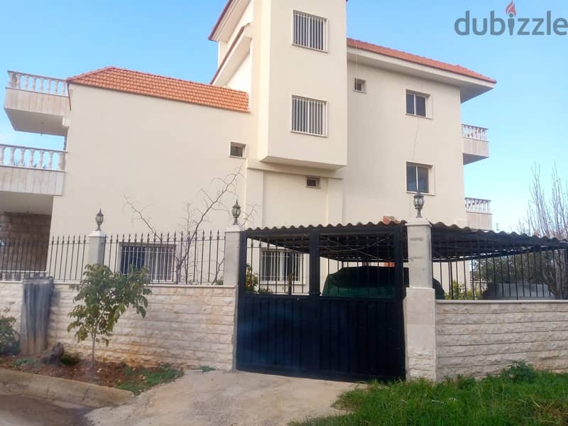 LARGE GROUND FLOOR FLAT IN THE MOUNTAIN OF DEDDEH 0