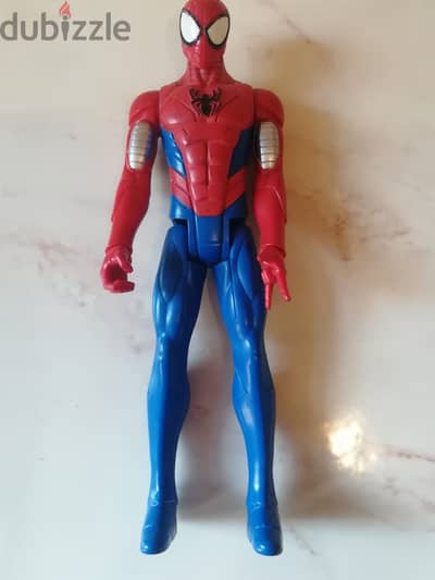 original spiderman figurines 29 cm any for 10$