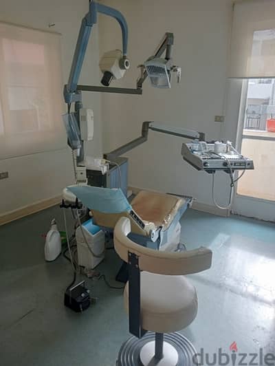 Dentist chair plus equipment and tools, contact for info