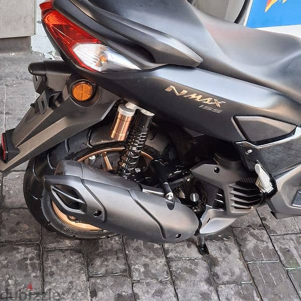 Yamaha Nmax 4